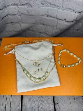 Kendra Scott Susanna Gold-Tone Necklace and Bracelet Set with Mint Green Stones